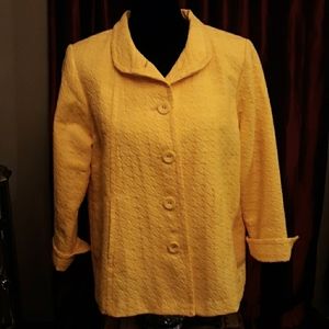 Yellow houndstooth jacket